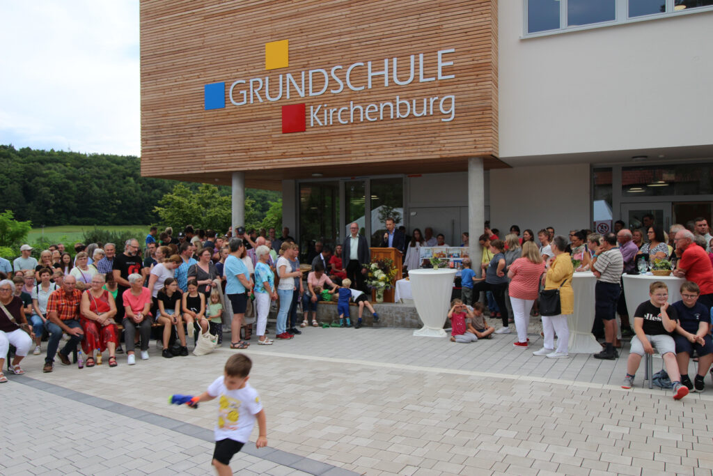 Einweihung Grundschule Aschfeld