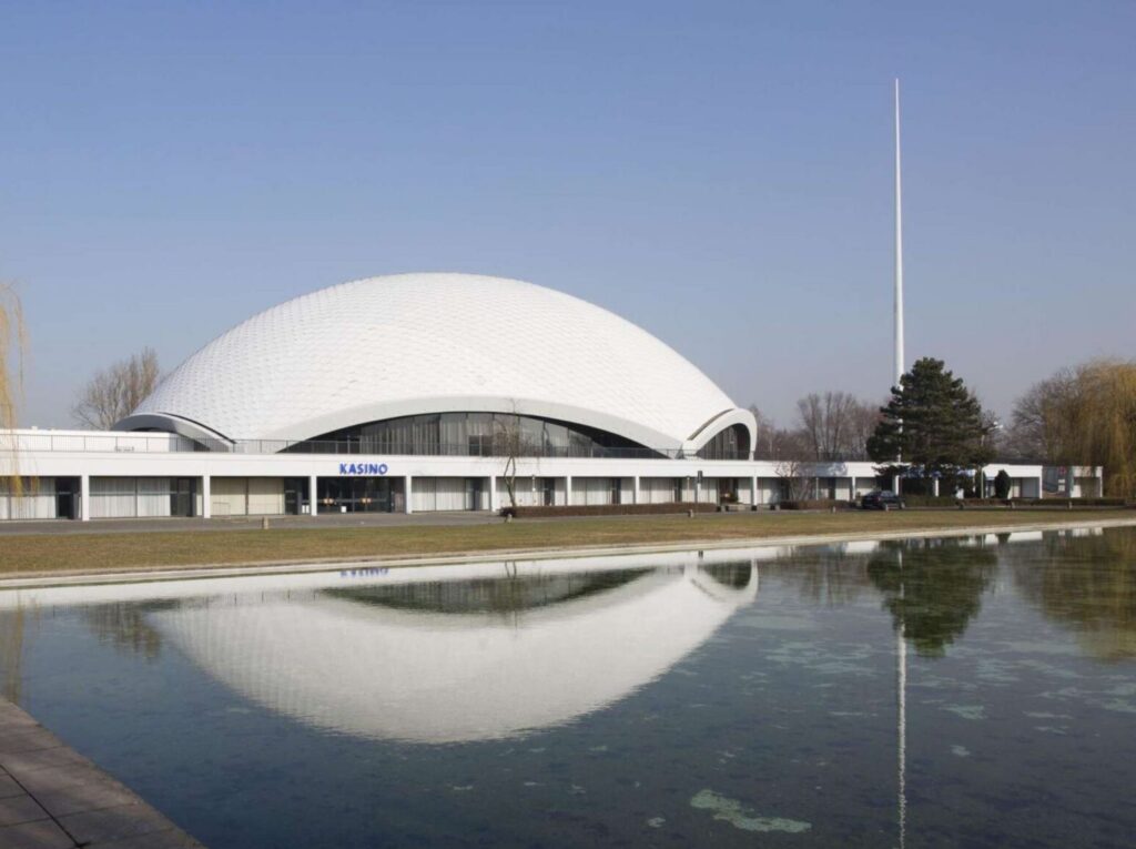 Schulbaumesse 2026 in der Jahrhunderhalle in Frankfurt am Main
